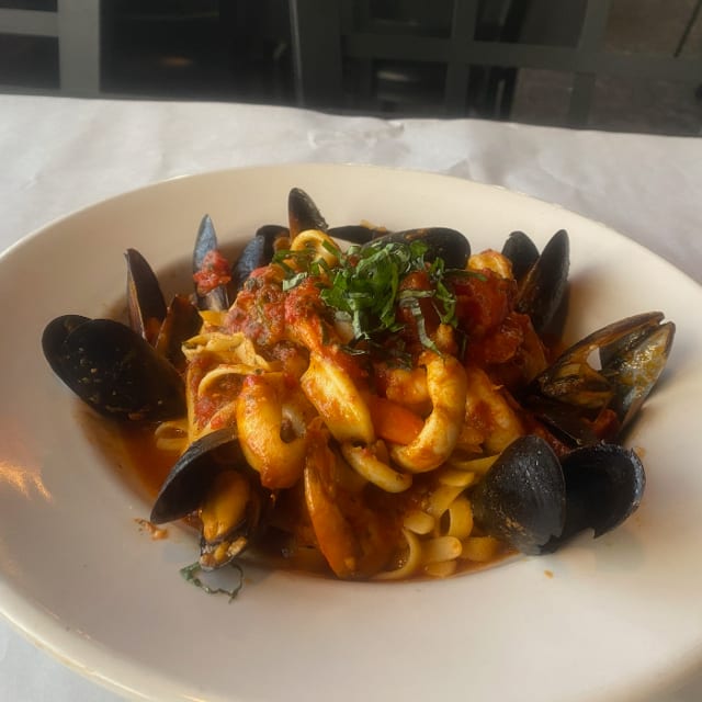 C/O Zuppa De Mare.